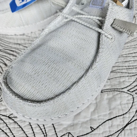 NWT Hey Dude Wendy Sport Mesh Light Gray 7 Wide slip-ons sneakers - Picture 5 of 15